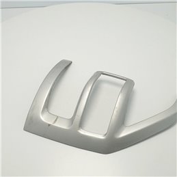 Cornice finitura fanalino stop posteriore destro Mitsubishi Pajero MK3 V60 colore grigio graffi da usura