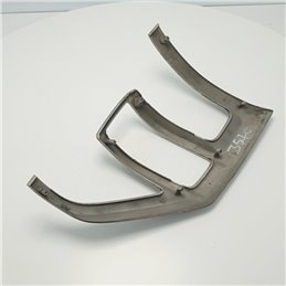 Cornice finitura fanalino stop posteriore destro Mitsubishi Pajero MK3 V60 colore grigio graffi da usura