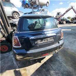 Ricambi usati sul piazzale Mini Cooper