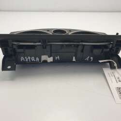 13230576 quadro strumenti contachilometri Opel Astra H SW 1.9 CDI 88KW 2006