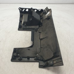 83B863075A sotto cruscotto pannello finitura Audi Q3 2.0D DFG 2019