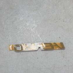 75445-44100 logo scritta badge VERSO Toyota Corolla Yaris Verso nuovo originale