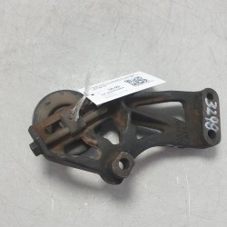 146250 Staffa con poleggia per regolaggio cinghia ausuliare Mitsubishi Pajero L200  2.5 4X4 1997-06