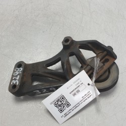 146250 Staffa con poleggia per regolaggio cinghia ausuliare Mitsubishi Pajero L200  2.5 4X4 1997-06