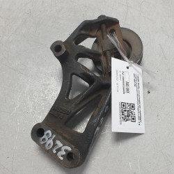 146250 Staffa con poleggia per regolaggio cinghia ausuliare Mitsubishi Pajero L200  2.5 4X4 1997-06