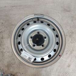 210706 set treno x4 cerchi ferro J15x6JJ Toyota HiLux 7 08/6VF20M6 15 pollici attacco 5 fori pari al nuovo