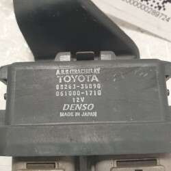 88263-35090 centralina ecu relè Toyota 4 Runner 1996-99 controllo trazione Skid Denso