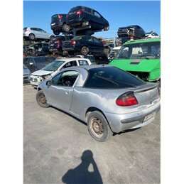 Per ricambi Opel Tigra 1.4 benz 66kw 90cv cod mot X14XE 2000