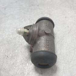 Cilindretto freno post Bendix  Renault R4 R5 R6 1961-92