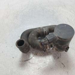 7L6819324A pompa ausiliaria acqua raffreddamento VW Touareg 2.5 TDI R5 DPF 128 KW 2004 BAC