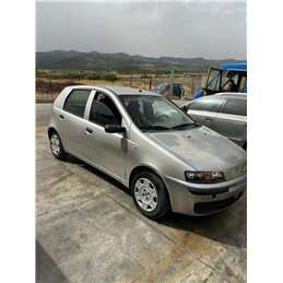 Per ricambi Fiat Punto 1.2 benz 44kw 188A4000 2000