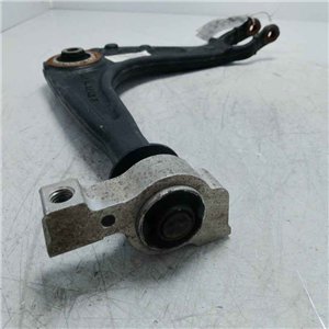 Braccio sospensione inferiore  ant dx Pegeout 407 508 2004-10 3521.J6