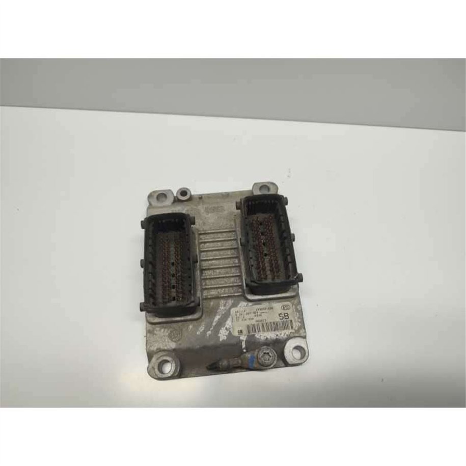 55350550 CENTRALINA MOTORE OPEL AGILA 1.2 B CORSA C  2003 BOSCH 0261207964 