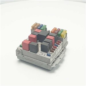 CENTRALINA ECU SCATOLA PORTAFUSIBILI MODULO CONTROLLO LANCIA YPSILON 1.3 MJT 2003-11 51724721