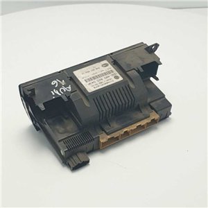 CENTRALINA CONTROLLO GRUPPO COMANDI CLIMA A/C AUDI A6 4B 1997-01 HELLA 4B0820043P 5HB007604-12 SUPPORTO DESTRO ROTTO