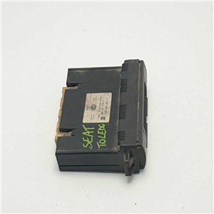 CENTRALINA PANNELLO CONTROLLO COMANDI CLIMA A/C SEAT TOLEDO 2003 HELLA 1M0820043C 5HB007978-01