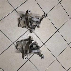 Supporto telaio motore destro e sinistro  audi A4 B9 8W 8w0399295e 8w0399296e 8w0199371at 8w0199372cd