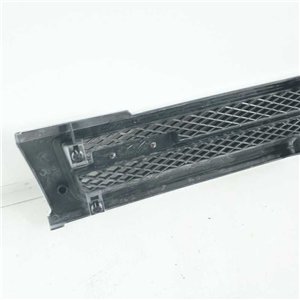 BS0750710A griglia mascherina calandra Mazda 323 Hatchback 1992-94 anteriore bianca 