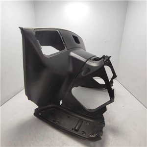 92111-10G00 Carena controscocca anteriore Suzuki Burgman 650 2003 DANNEGGIATA