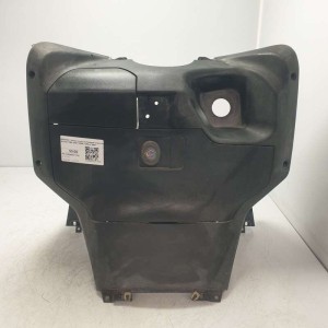 5SE-F8311 Carena scudo portaoggetti anteriore Scooter MBK SH01 VERS.V 264cc 2006