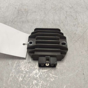 SH640D-12 Regolatore di tensione YAMAHA RJ01 4BR 600cc 1999