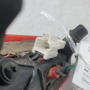 Terza luce stop centrale posteriore Kia Sportage 2.0d D4EA 2007