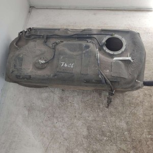 Serbatoio tanica carburante Suzuki Grand Vitara 1.9 DDiS 2007 