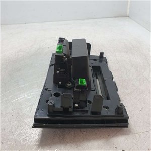 30679226 centralina pannello gruppo comandi autoradio stereo Volvo XC90 2.4 D 2004