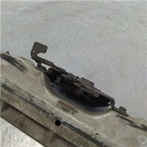 Traversa batticofano anteriore motore Toyota Land Cruiser LJ70 1984-89