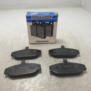 473681 Kit 4 pastiglie freno anteriori Volvo 740 760 1982- 93 Roulunds Girling