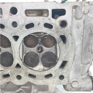 1110123070 Testata cilindro motore Toyota Yaris P1 1.0 51KW BENZ 1999-05