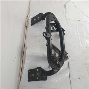 LR016868 intelaiatura telaio inferiore anteriore Range Rover L322 3.6 TD V8 2010 automat.