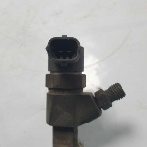 0445110111 iniettore carburante diesel Alfa Romeo 156 1.9 2.4 JTD 2002-10 Bosch