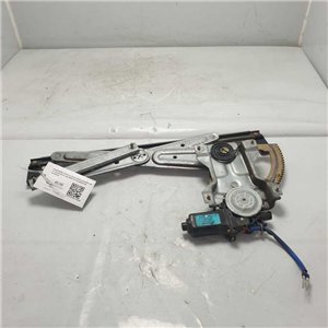 824603E000 Motorino alzacristallo alzavetro ant dx Kia Sorento I 5p 2002-10 connettore da sostituire