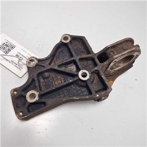 Fiat Doblò 1.9 JTD 2000-05 staffa supporto motore 46437240