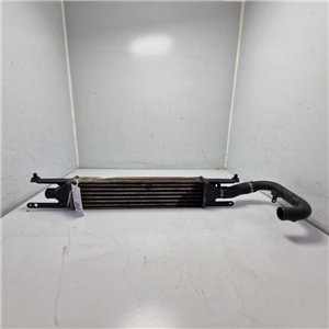 Radiatore intercooler Fiat Grande Punto 1.3mtj 2005-2012 866452000 leggermente ammaccato