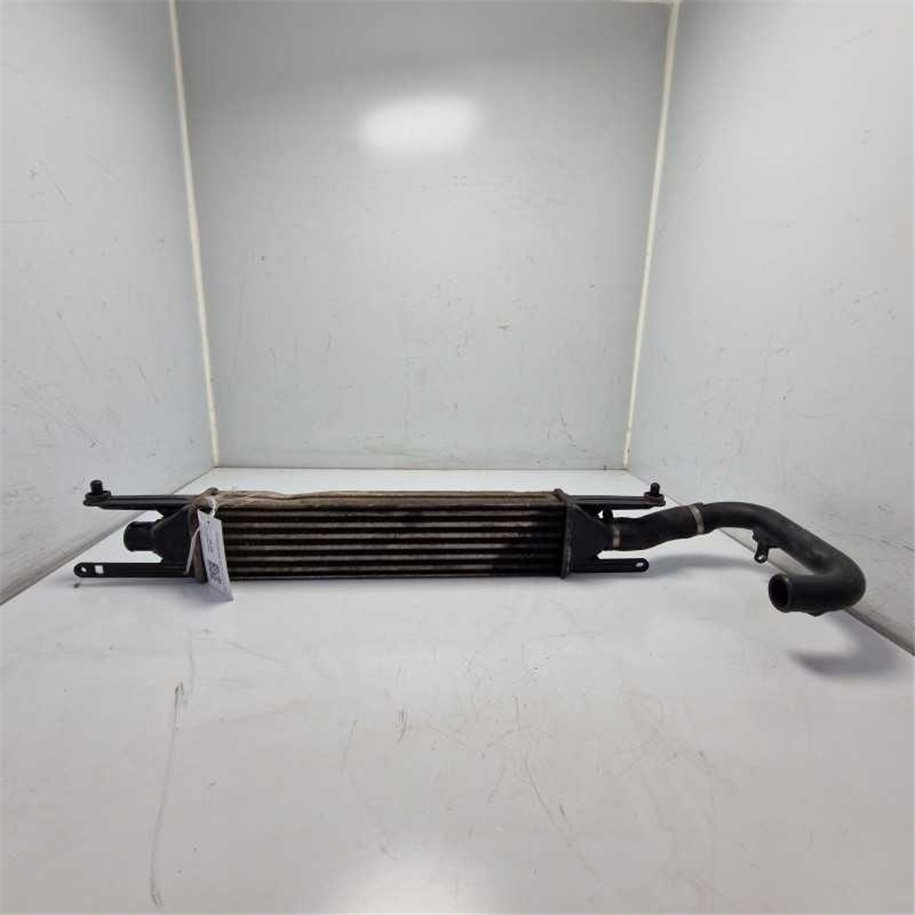 Radiatore intercooler Fiat Grande Punto 1.3mtj 2005-2012 866452000 leggermente ammaccato