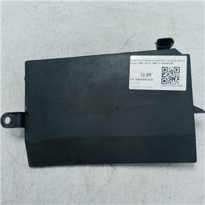 Coperchio copertura centralina motore Lancia Delta II 836 1.6 I.E. 1993-01 46439425 un gancio danneggiato