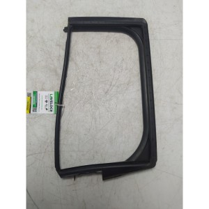 Guarnizione vetro fisso porta scorrevole post SX Mazda 5 MK1 2.0 CD 16V 105 KW 2005-10C235-73-651C
