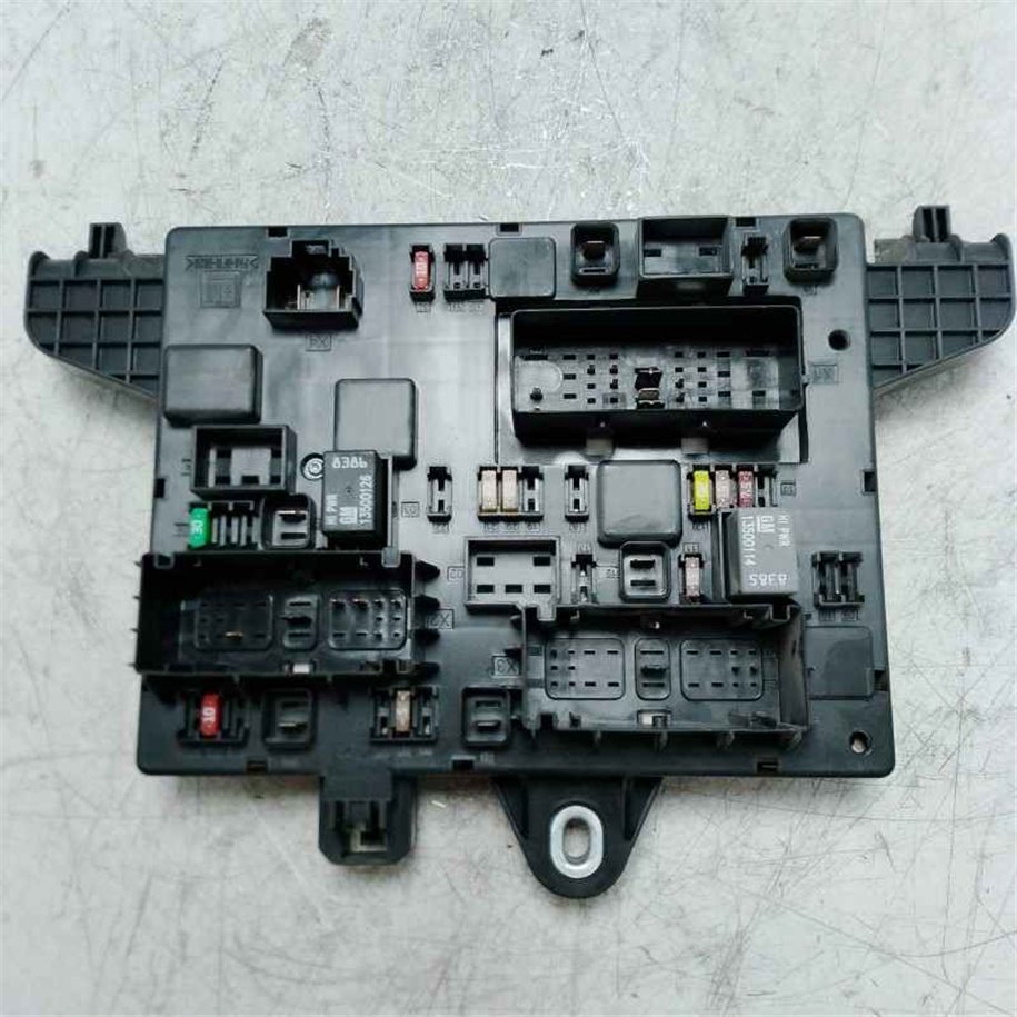 Centralina portafusibili body computer Opel Astra J MK4 5P 1.7 CDTI 81 KW 2009-15 13343950