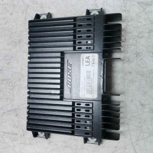 Amplificatore audio stereo Mazda 6 MK1 SW 2.0 CD 16V 2005-07 GM1A6692X Bose