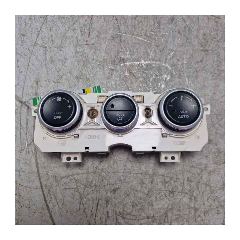 Pannello comandi clima A/C Mazda 6 MK1 SW 2.0 CD 16V 2005-07 E6A