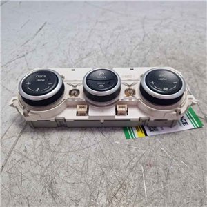 Pannello comandi clima A/C Mazda 6 MK1 SW 2.0 CD 16V 2005-07 E6A