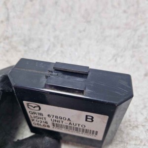 Centralina ECU controllo luci Mazda 6 MK1 SW 2.0 CD 16V 2005-07 GR1B67890A