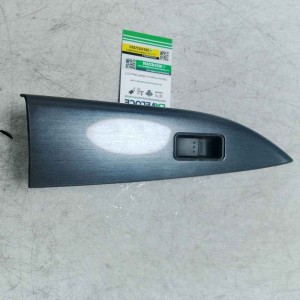 Pulsante interruttore alzavetro post DX Mazda 6 MK1 SW 2.0 CD 16V 2005-07 GP9A685L1