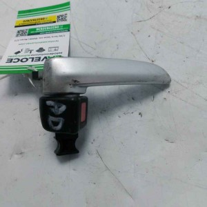 Maniglia interna portiera ant DX Mazda 6 MK1 SW 2.0 CD 16V 2005-07