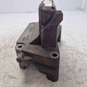 Supporto sostegno motore lato DX Fiat Grande Punto 199 1.3 MJT 66 KW 2005-10 55197848