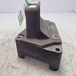 Supporto sostegno motore lato DX Fiat Grande Punto 199 1.3 MJT 66 KW 2005-10 55197848