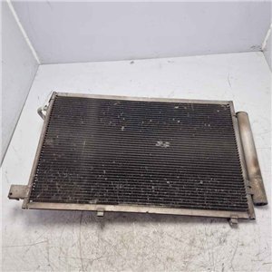radiatore condensatore clima A/C Ford Fiesta MK6 5P Titanium 1.4 TDCI 50 KW 2008-12 8V5119710BD FoMoCo