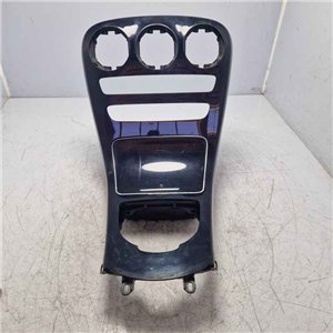 Pannello cornice console centrale Mercedes Classe C 180 W205 BlueTEC/d 2015 A2056805107 posacenere